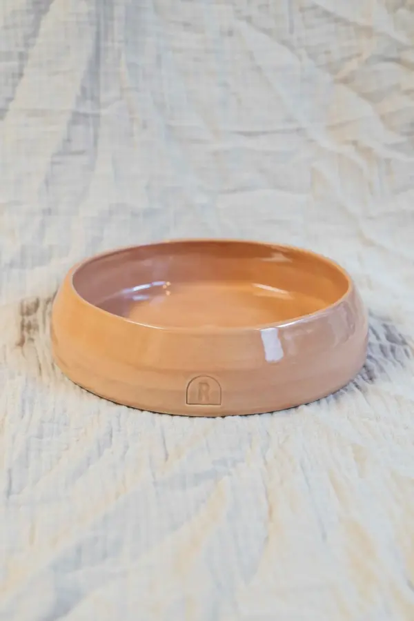 honden huisdieren slow feeder dog bowl eetbak keramiek roze pink beige oranje enrichment handgemaakt keramiek